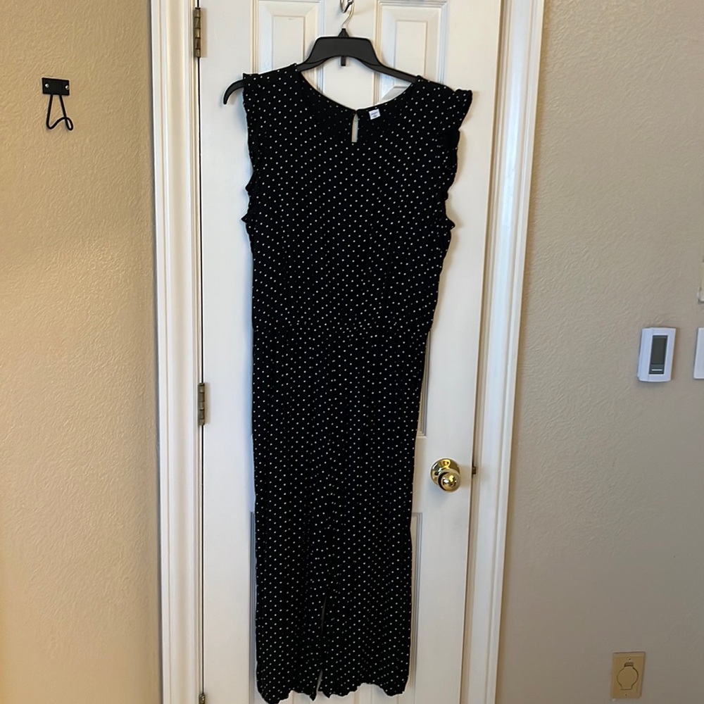 Old Navy Ruffle Sleeveless Jumper
